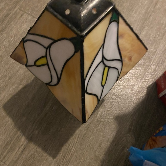 Leviton lamp - Picture 2 of 3